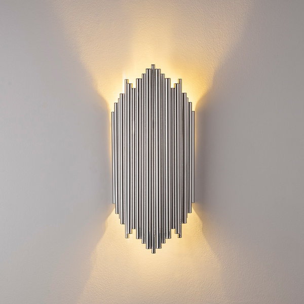 Opviq LumiChrome Elegance Wall Sconce | Opviq