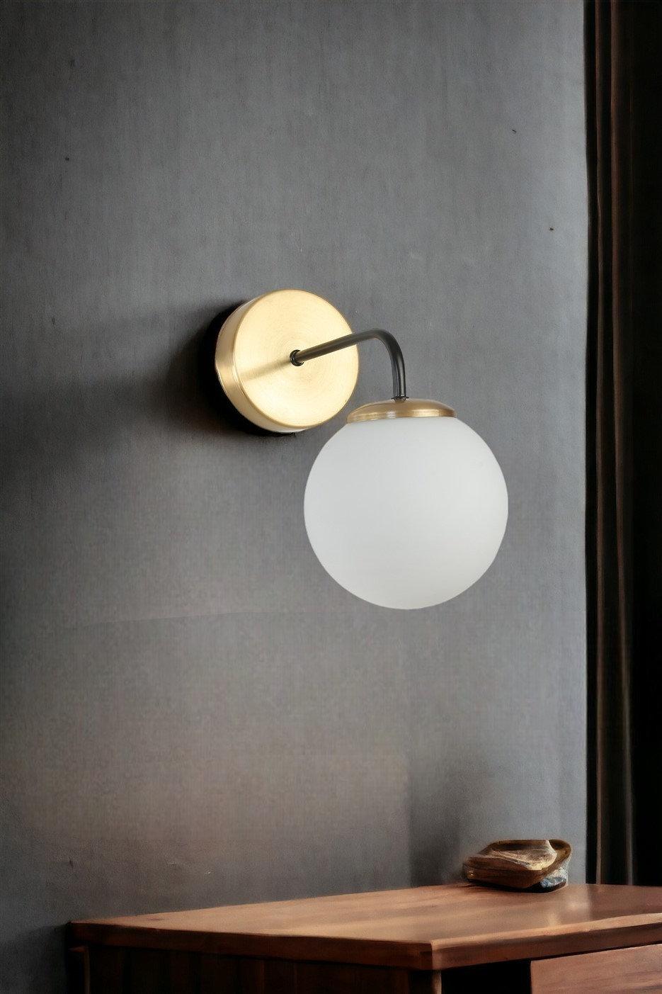 Opviq Luminara Glint: Celestial Wall Light | Opviq