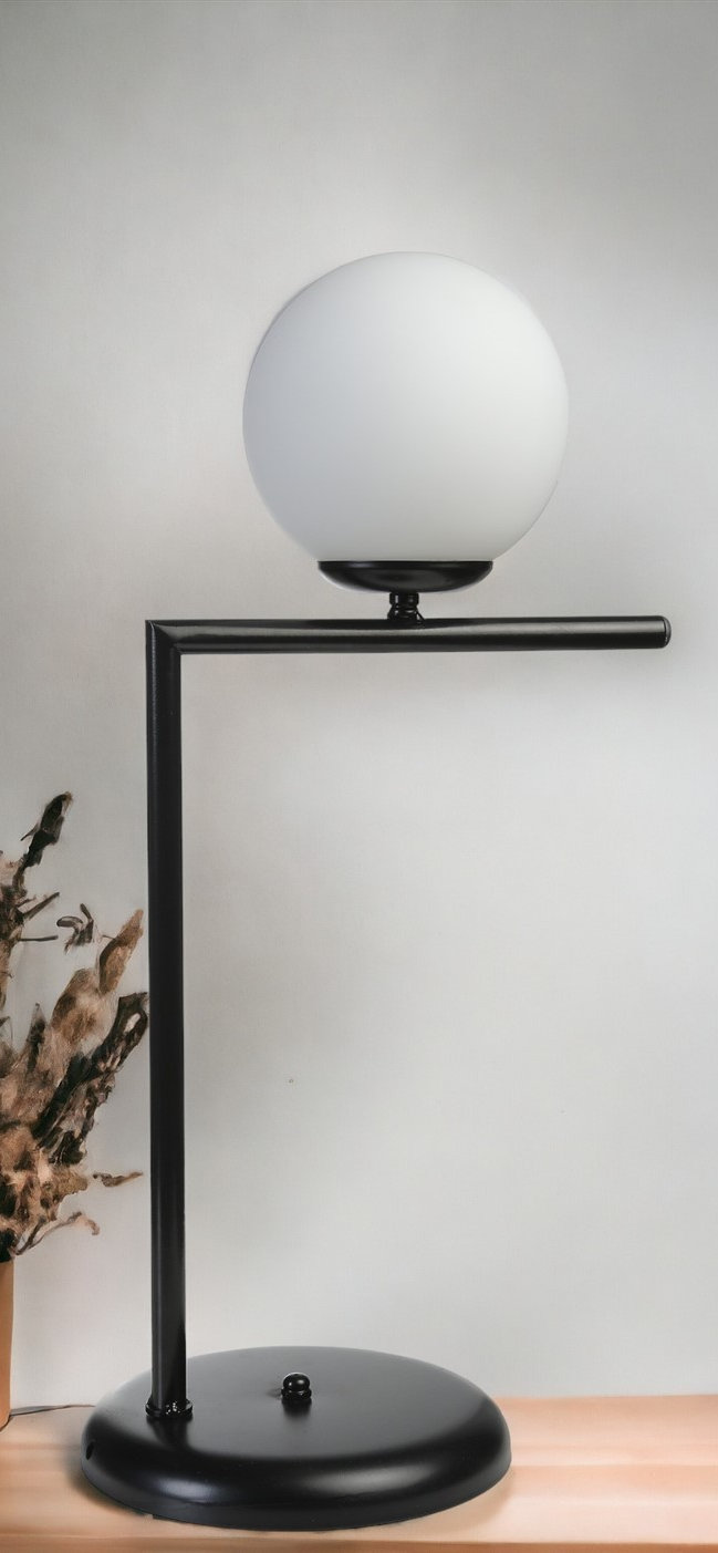 Opviq Luminara Glint: Chic Metal & Glass Lamp | Opviq