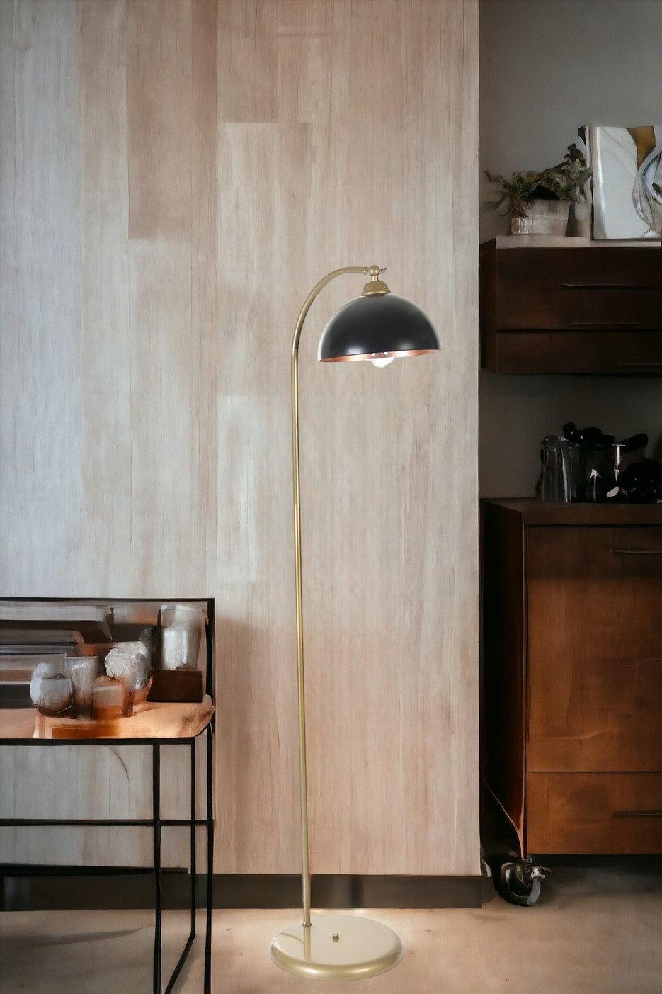 Opviq Luminara Veloce: Sleek Metal Floor Glow | Opviq