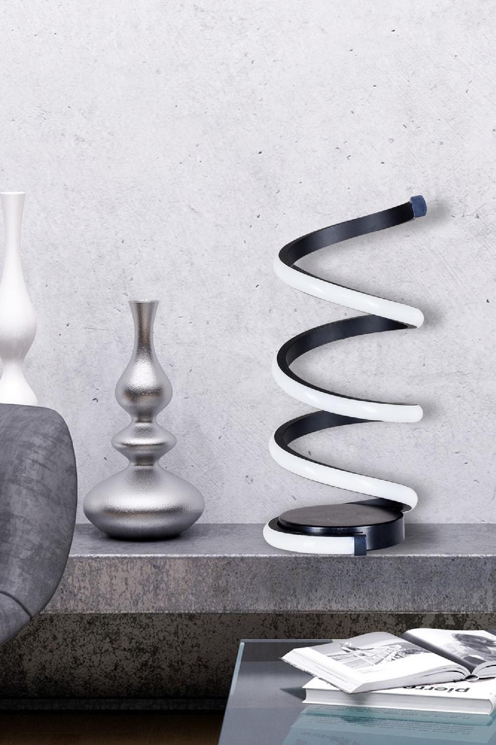 Opviq LuminAura: ColorGlow Remote Lamp | Opviq