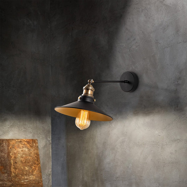 opviq Lumineer GlamWall: Iron Elegance Lamp | Opviq