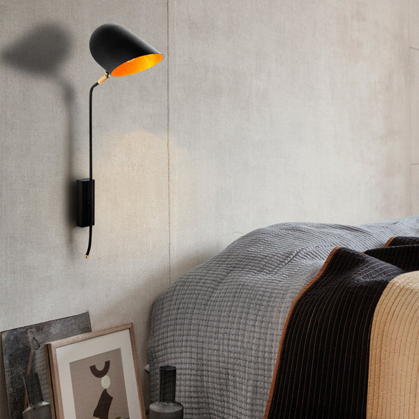 opviq LustraForge: Modern Iron Wall Radiance | Opviq