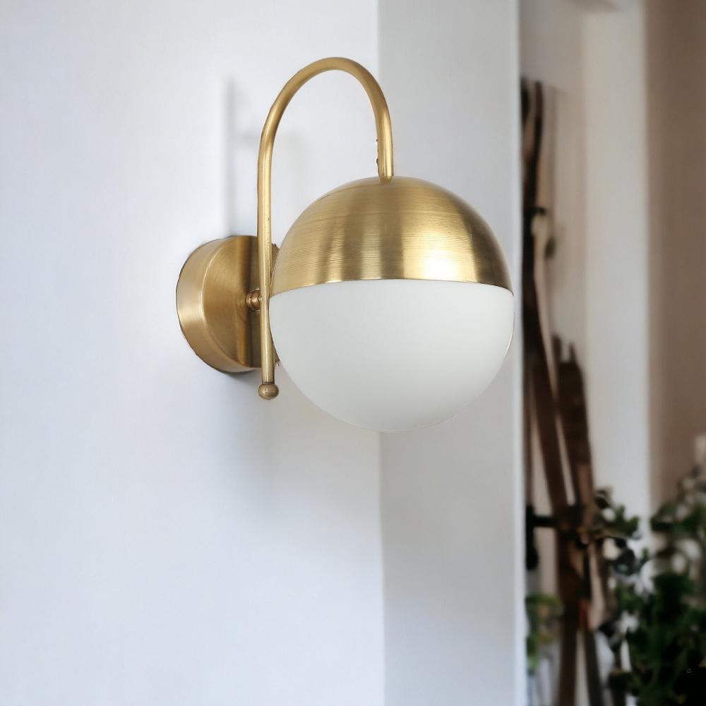opviq LustreGlow Metalia Wall Lamp | Opviq