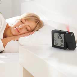 Oregon Scientific Oregon Scientific BAR368PA-BK PROJI Projection Clock With Indoor/Outdoor Temperature And Weather - Black