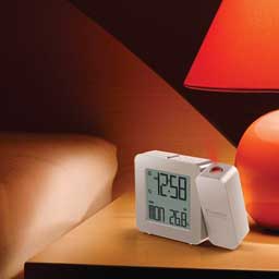 Oregon Scientific Oregon Scientific RM338PA-W PROJI Projection Clock With Dual Alarm - White