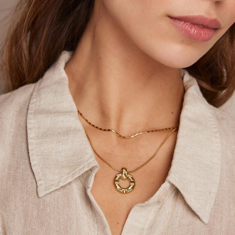 Orelia Braided Texture Interlocking Open Circle Necklace