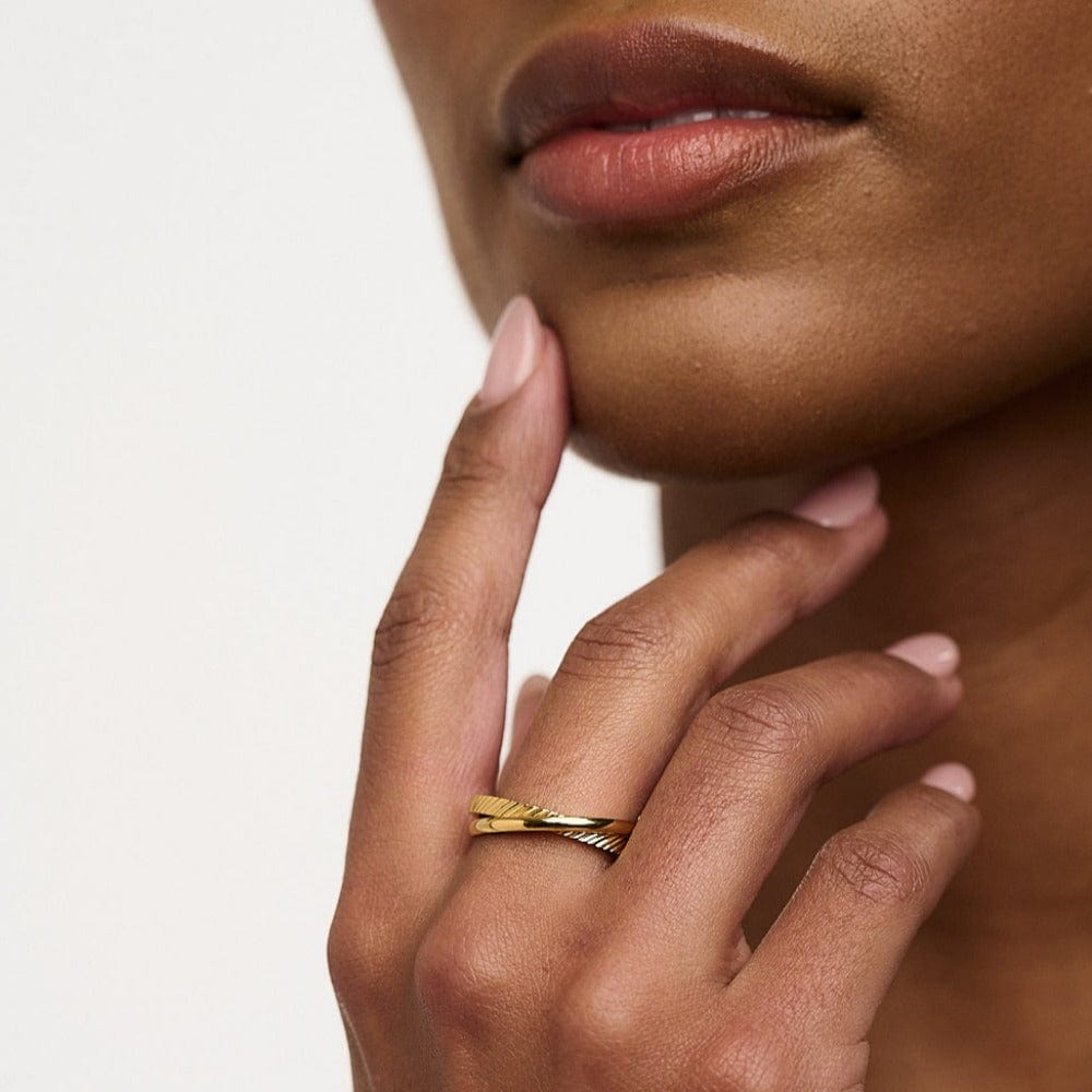 Orelia Clean & Textured Interlocking Rings - Gold