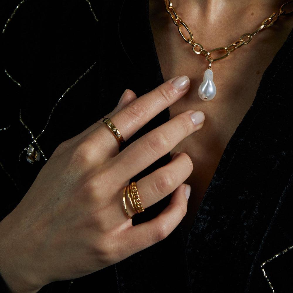 Orelia Crystal Engraved Starburst Ring