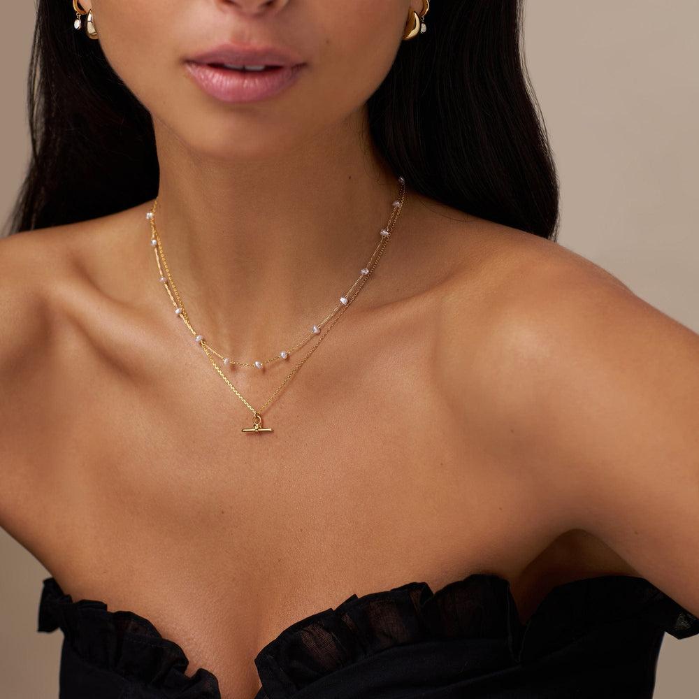 Orelia Dainty T-Bar Knot Necklace - Gold