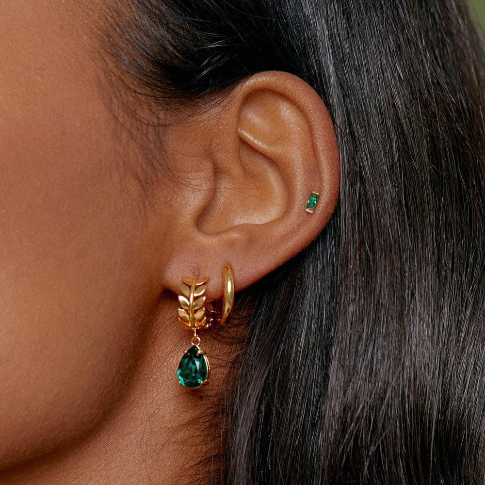 Orelia Emerald Baguette Labret Stud