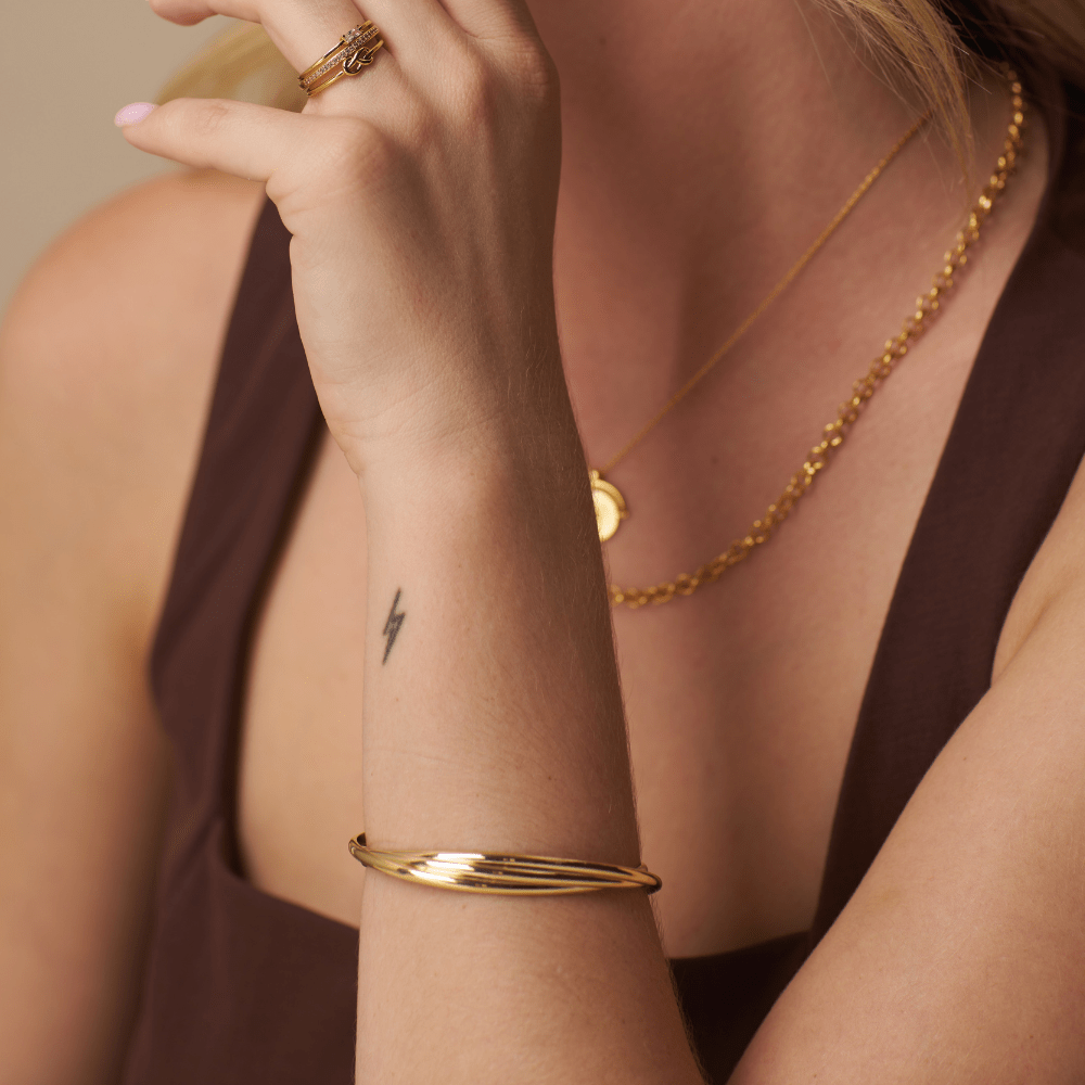 Orelia Interlocking Open Bangle