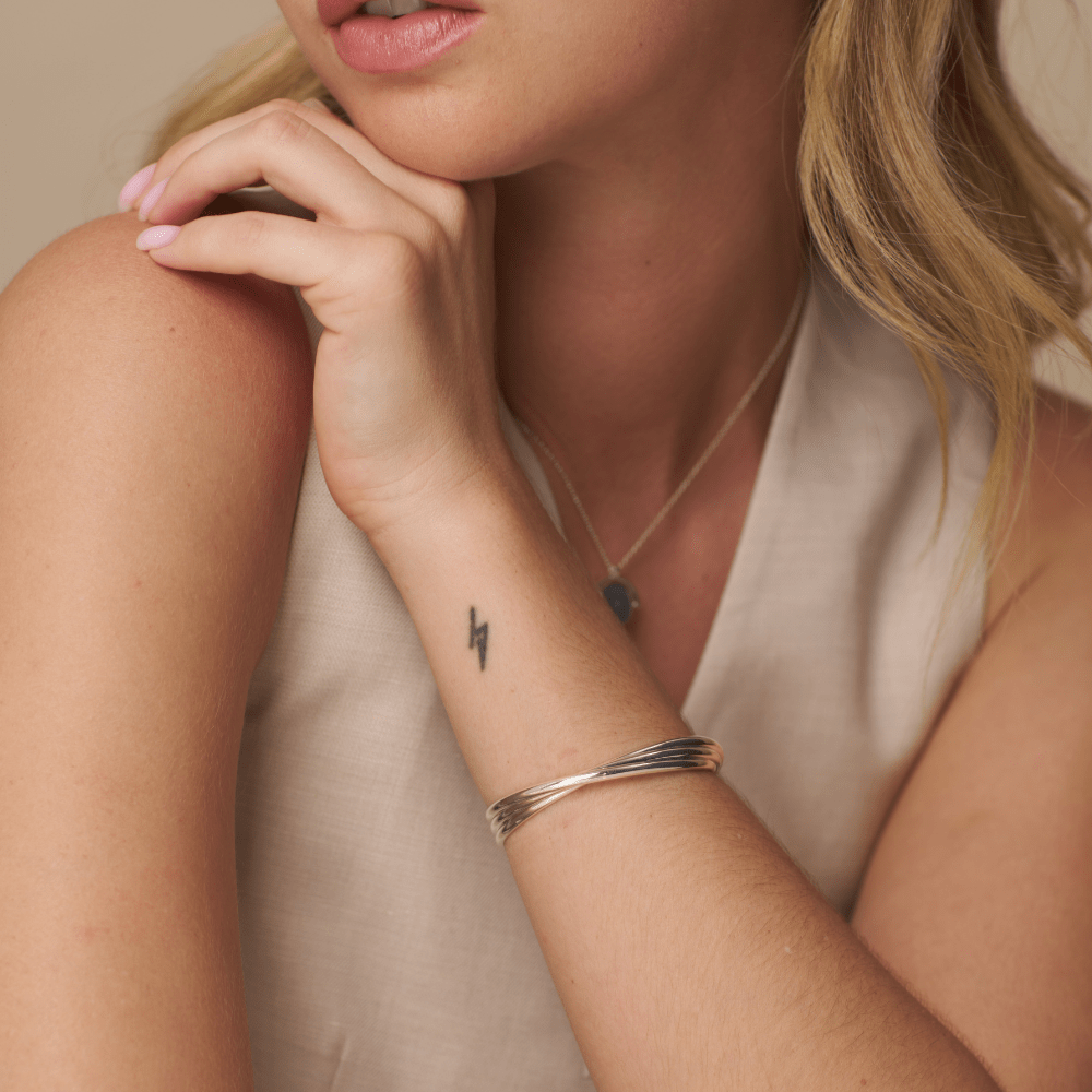 Orelia Interlocking Open Bangle Silver