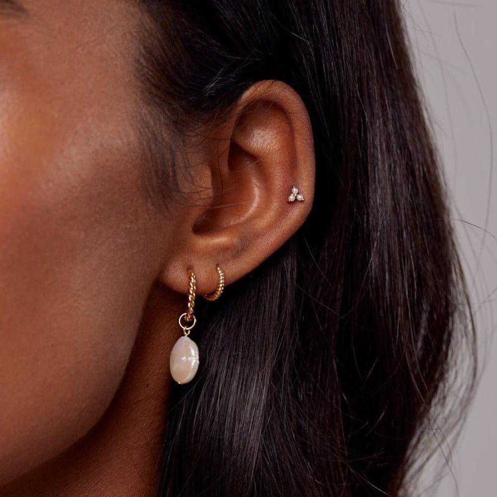 Orelia Pearl Trinity Cluster Labret Stud