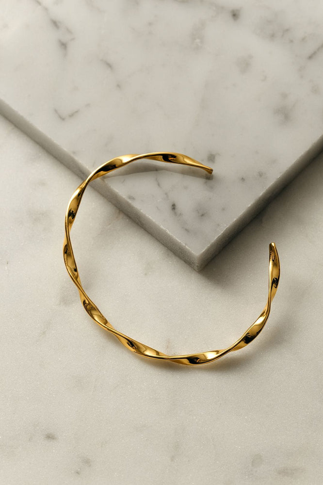 Orelia Ribbon Twist Bangle