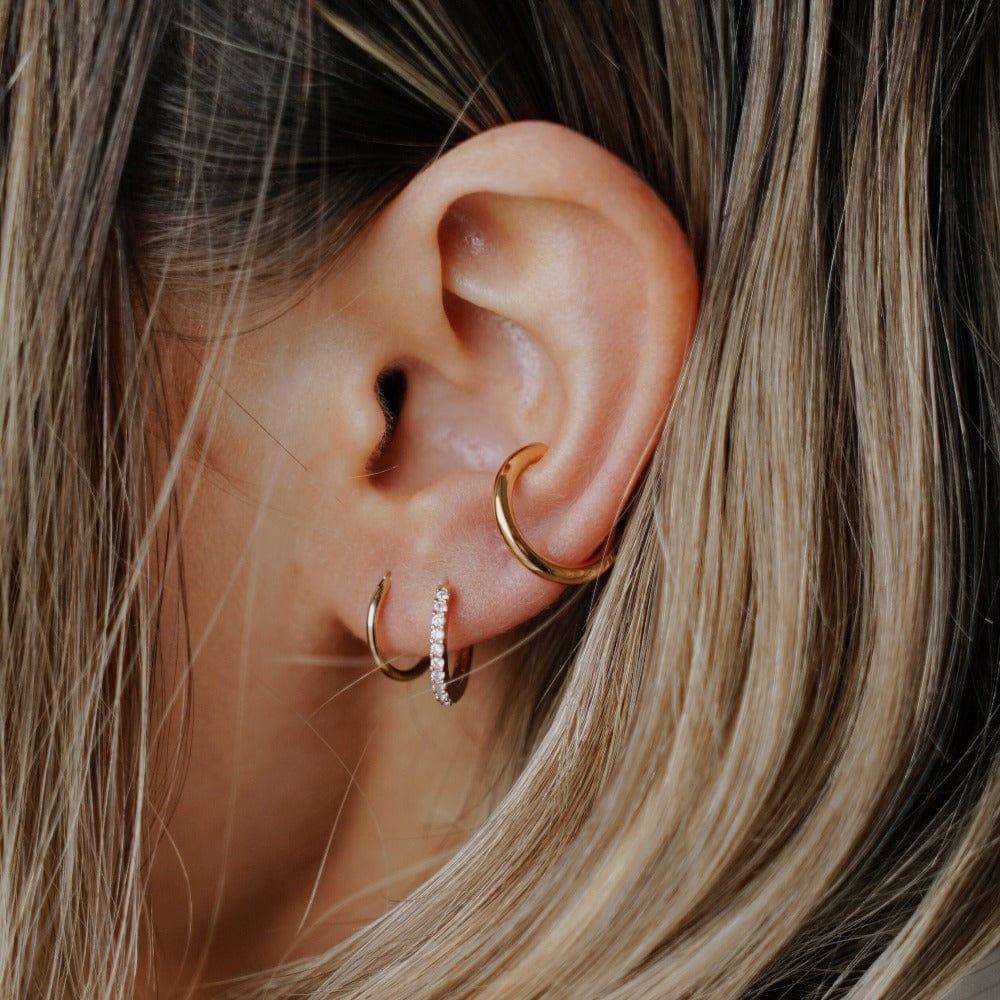 Orelia Simple Ear Cuff - Gold
