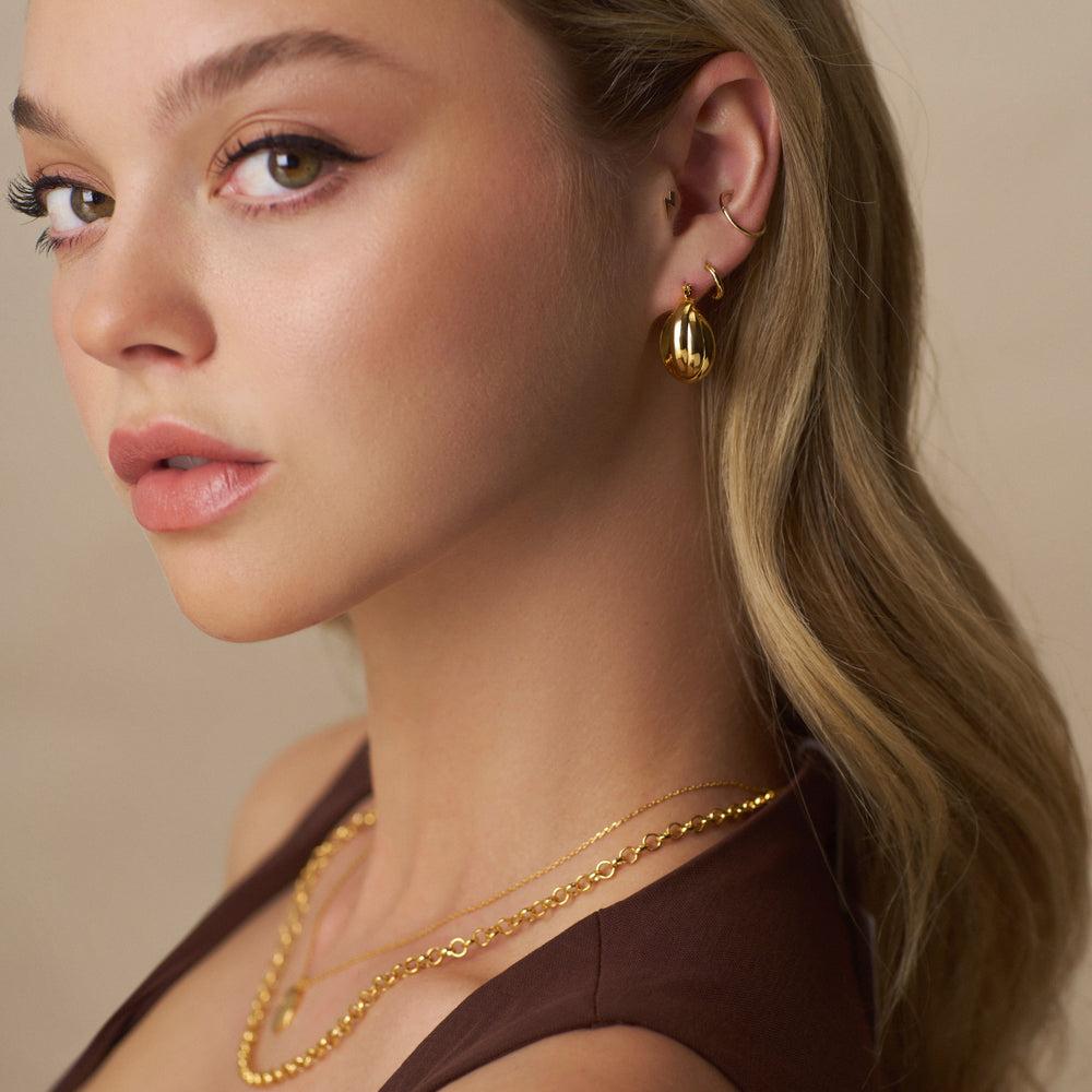 Orelia Small Interlocking Hoop Earrings