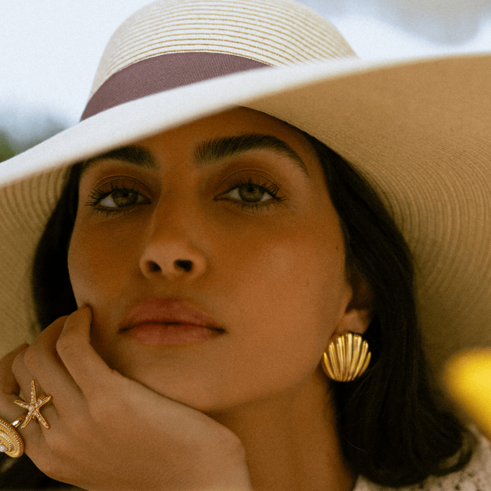 Orelia Statement Polished Shell Studs