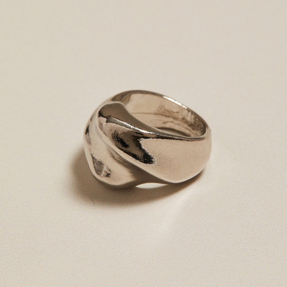 orelia Vintage Statement Chunky Swirl Ring