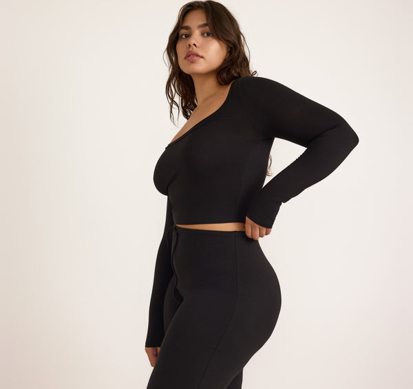Organic Basics Everyday Scoop Neck Long Sleeve Tee Black