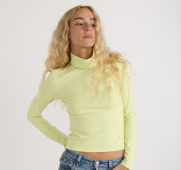 Organic Basics Everyday Turtleneck Elderflower Green