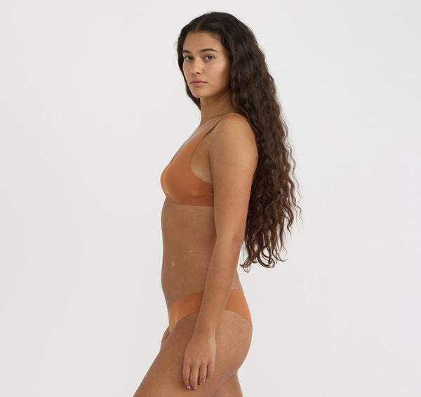 Organic Basics Bare Plunge Bralette Wood