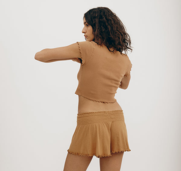 Organic Basics Core Extend Rib Dip Baby Tee Ocher