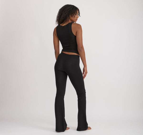 Organic Basics Core Flare Pants Black