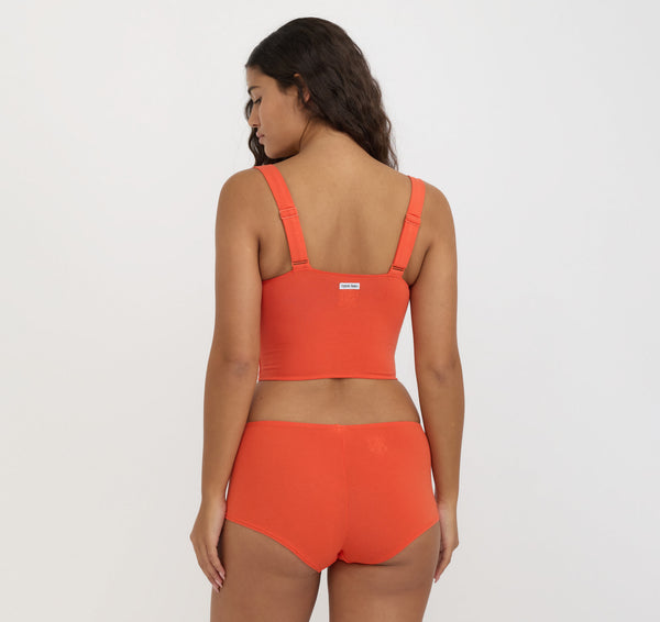 Organic Basics Core Icon Shorty Vibrant Red