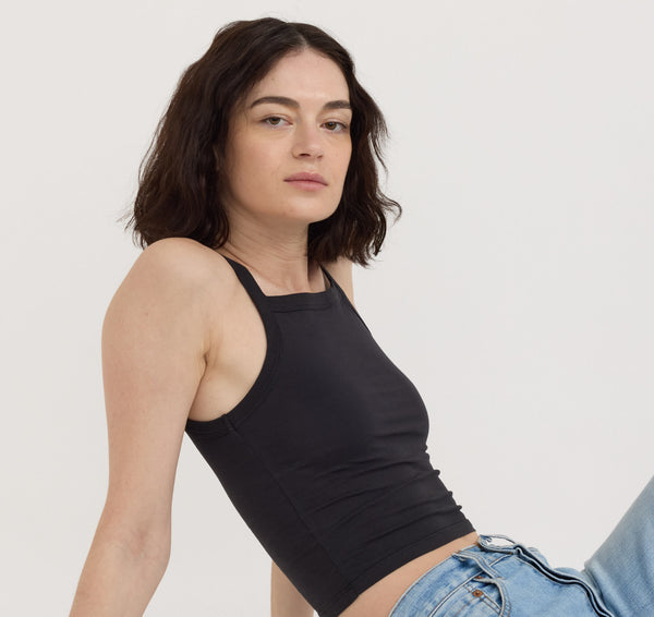 Organic Basics Core Play High-Neck Top Black