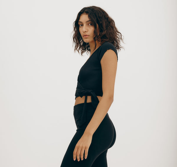 Organic Basics Core Rib Wrap Crop Top Black