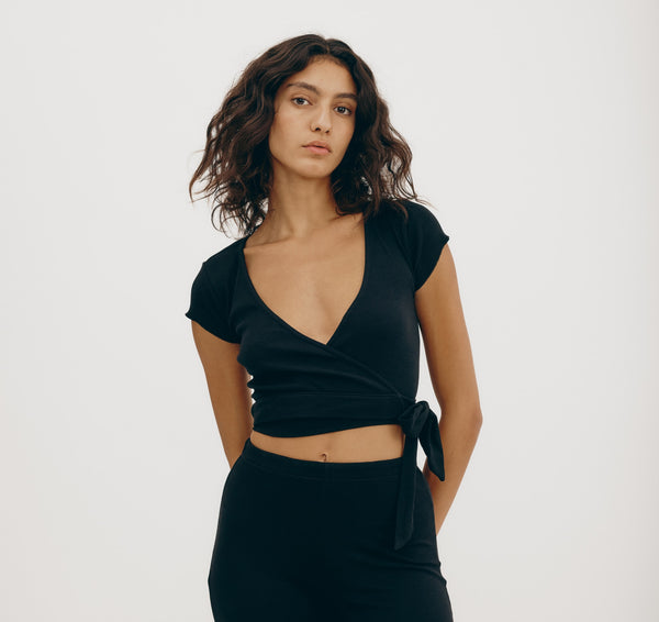 organic basics Core Rib Wrap Crop Top Black