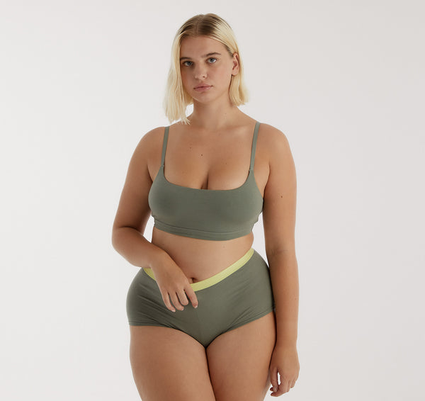 Organic Basics Core Shorty Seaweed