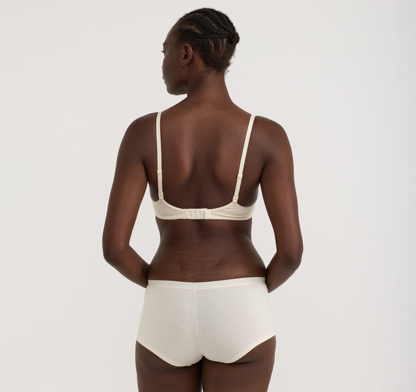organic basics Core Shorty Soft Vanilla