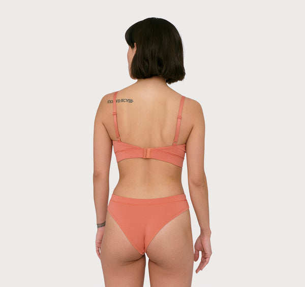 Organic Basics Core Triangle Bra Dusty Red