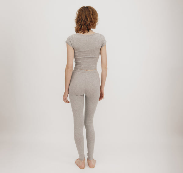 Organic Basics Core V Baby Tee Grey