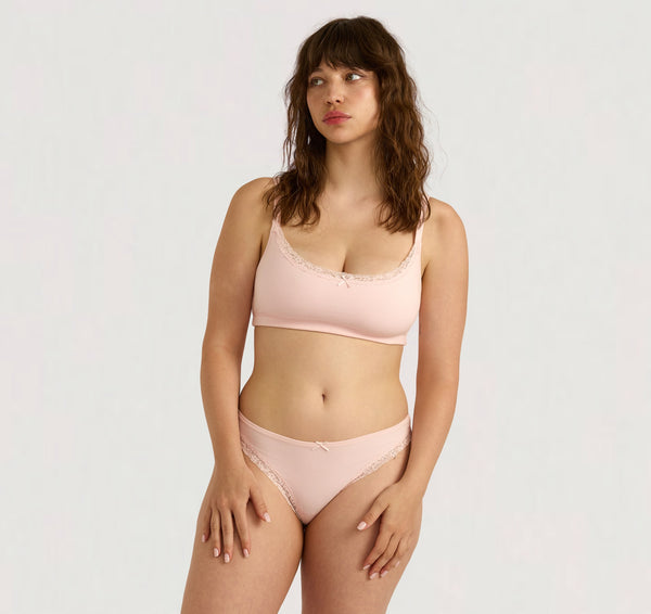 Organic Basics Flex Lace Thong Soft Blush