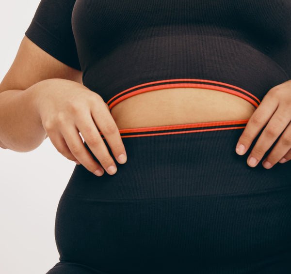 Organic Basics Luxe Touch Crop Tee Black