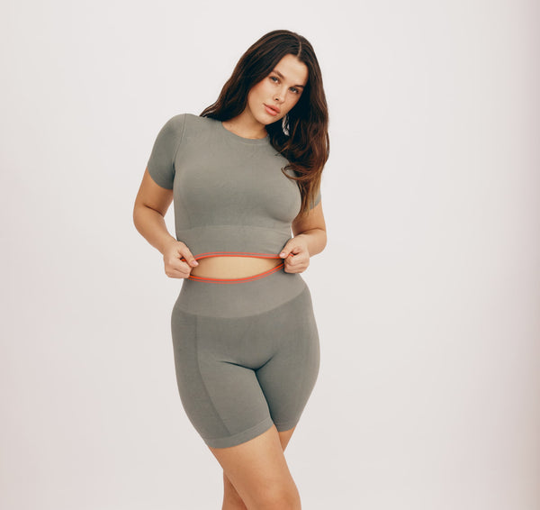 Organic Basics Luxe Touch Crop Tee Seaweed