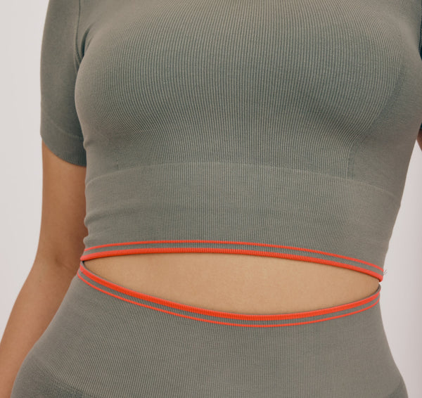 Organic Basics Luxe Touch Crop Tee Seaweed