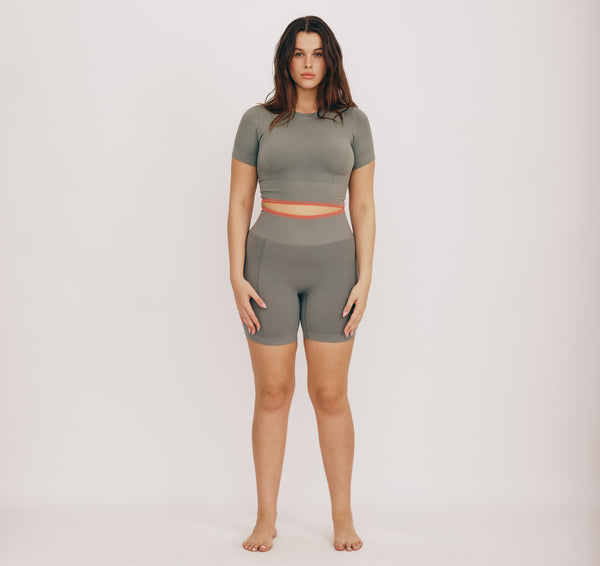 Organic Basics Luxe Touch Crop Tee Seaweed