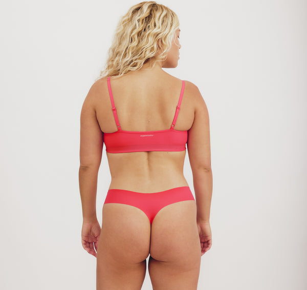 Organic Basics Naked Rib Thong Strawberry