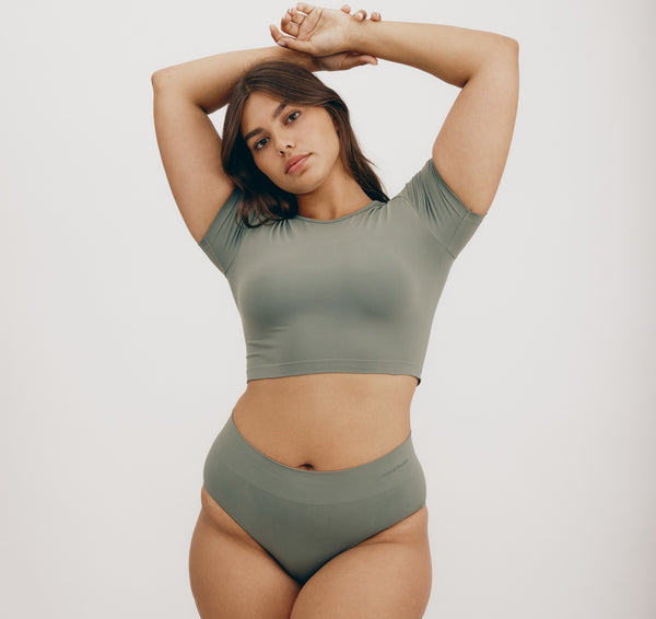 organic basics Smooth Crop Tee Seaweed