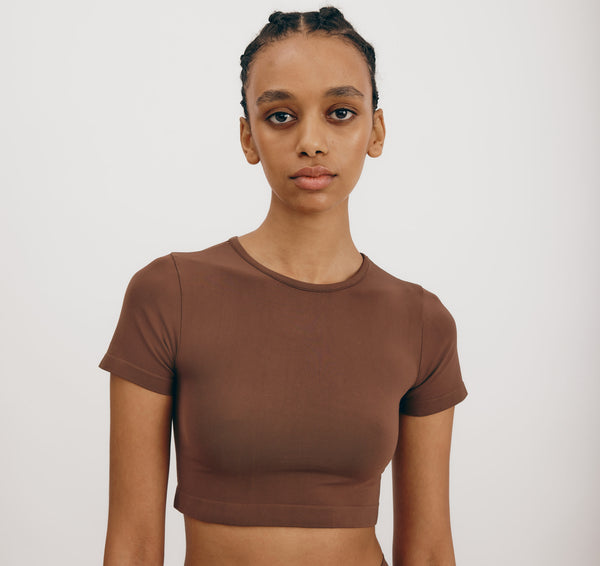 organic basics Smooth Crop Tee Walnut