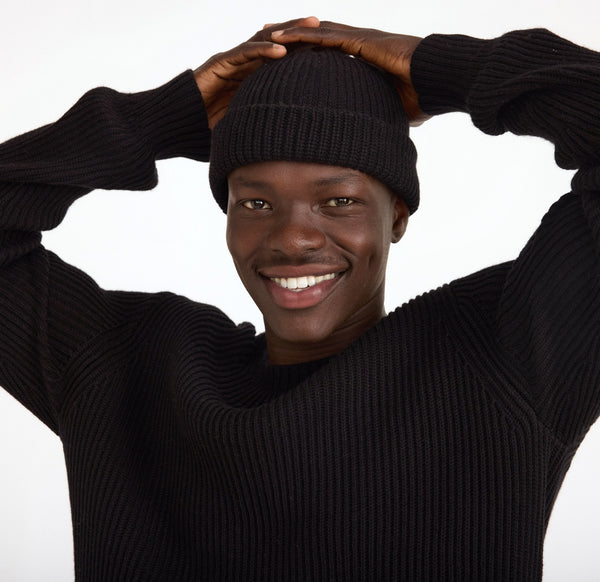 organic basics Soft Knit Fluffy Beanie Black