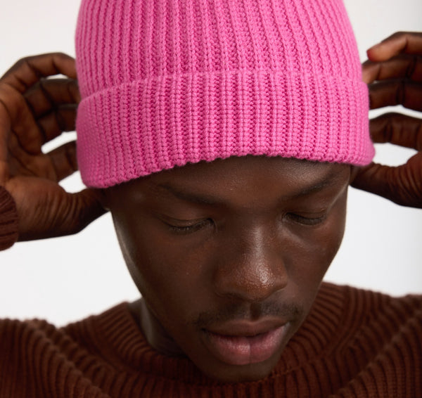 Organic Basics Soft Knit Fluffy Beanie Pink