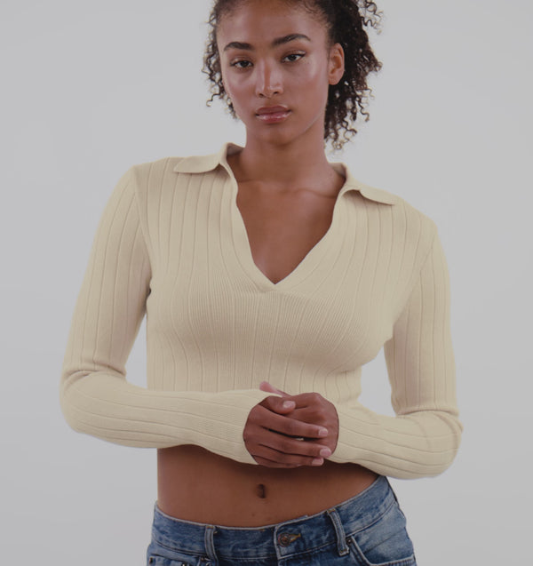 Organic Basics Soft Knit Rib V-Neck Polo Sandstone