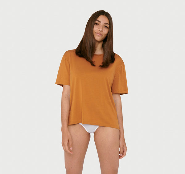 organic basics Soft Touch Boxy Tee Ocher