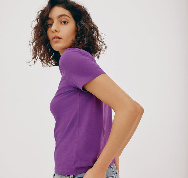 Organic Basics True Regular Tee Aubergine