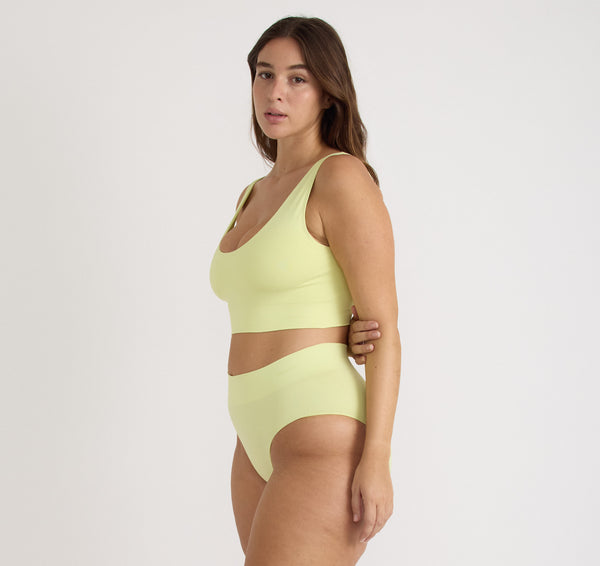Organic Basics Smooth High-Leg Briefs Elderflower Green